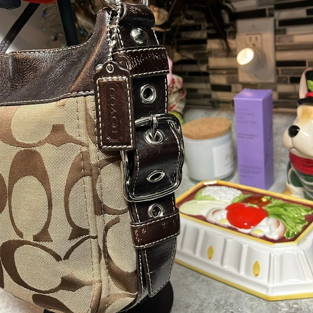 Coach Brown and Tan Signature Shoulder Bag with Leather Trim - Picture 3 of 10